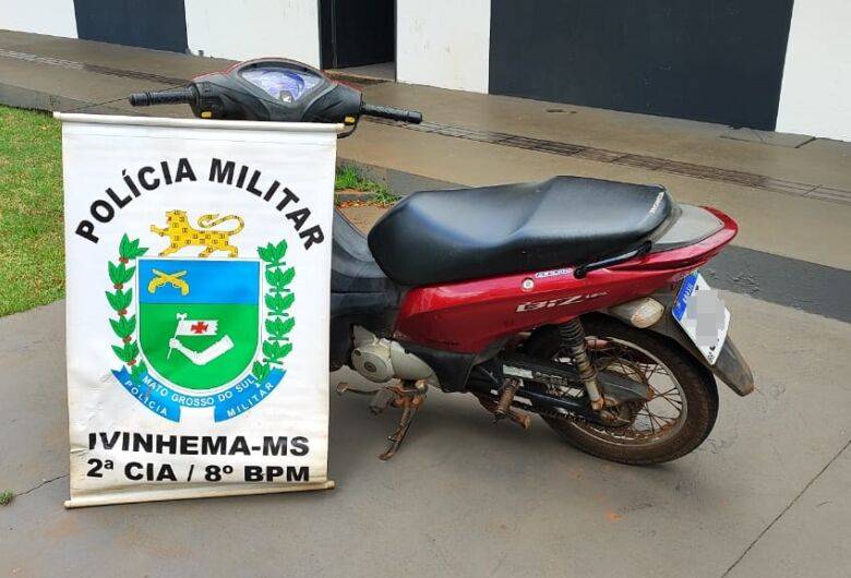 Vítima flagra furto de moto, aciona a polícia e autor é preso
