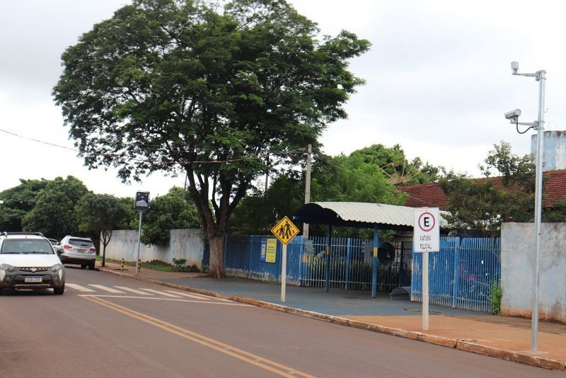 Câmeras e redutores em escolas serão integrados ao sistema