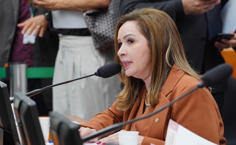 Comissão aprova projeto que prevê promoção de agenda para desenvolvimento sustentável