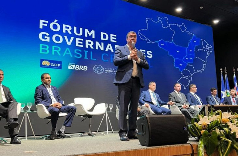 Em Fórum, Riedel diz que MS caminha para erradicar pobreza extrema