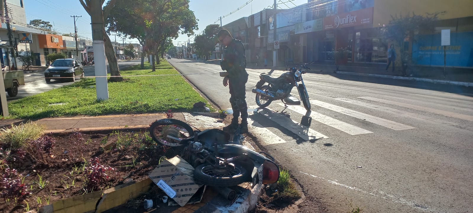 Motociclista que furou sinal e provocou acidente com morte é detido tentando deixar a cidade