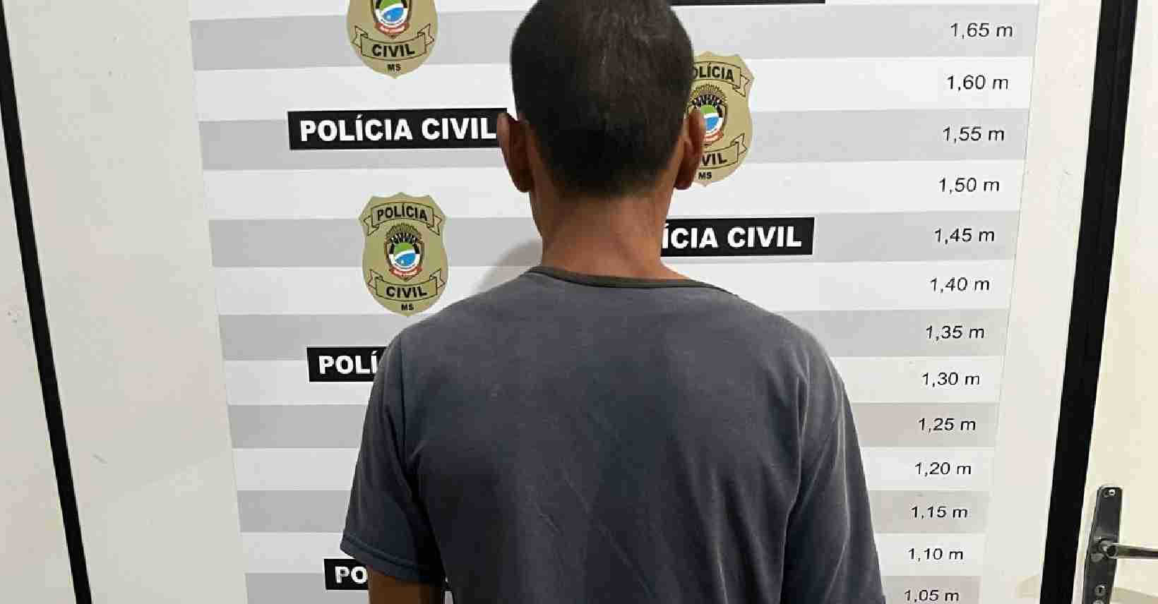 Acusado de matar venezuelano com golpes de foice em Dourados será interrogado nesta segunda