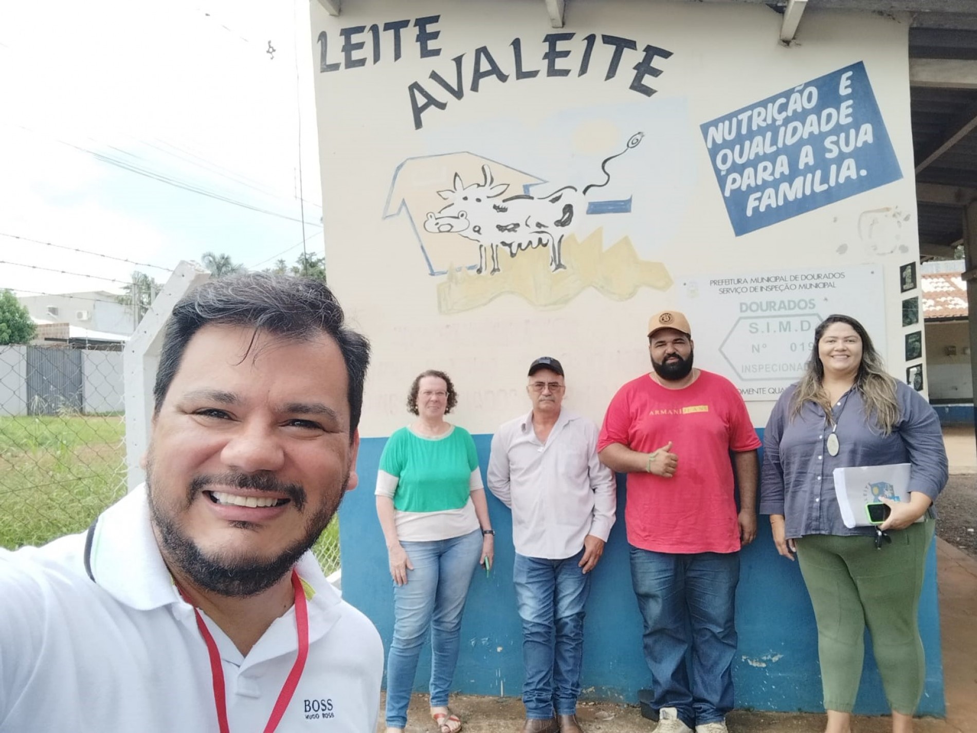 Marcelo Mourão reforça compromisso com a Avaleite para entrega de caminhão especializado