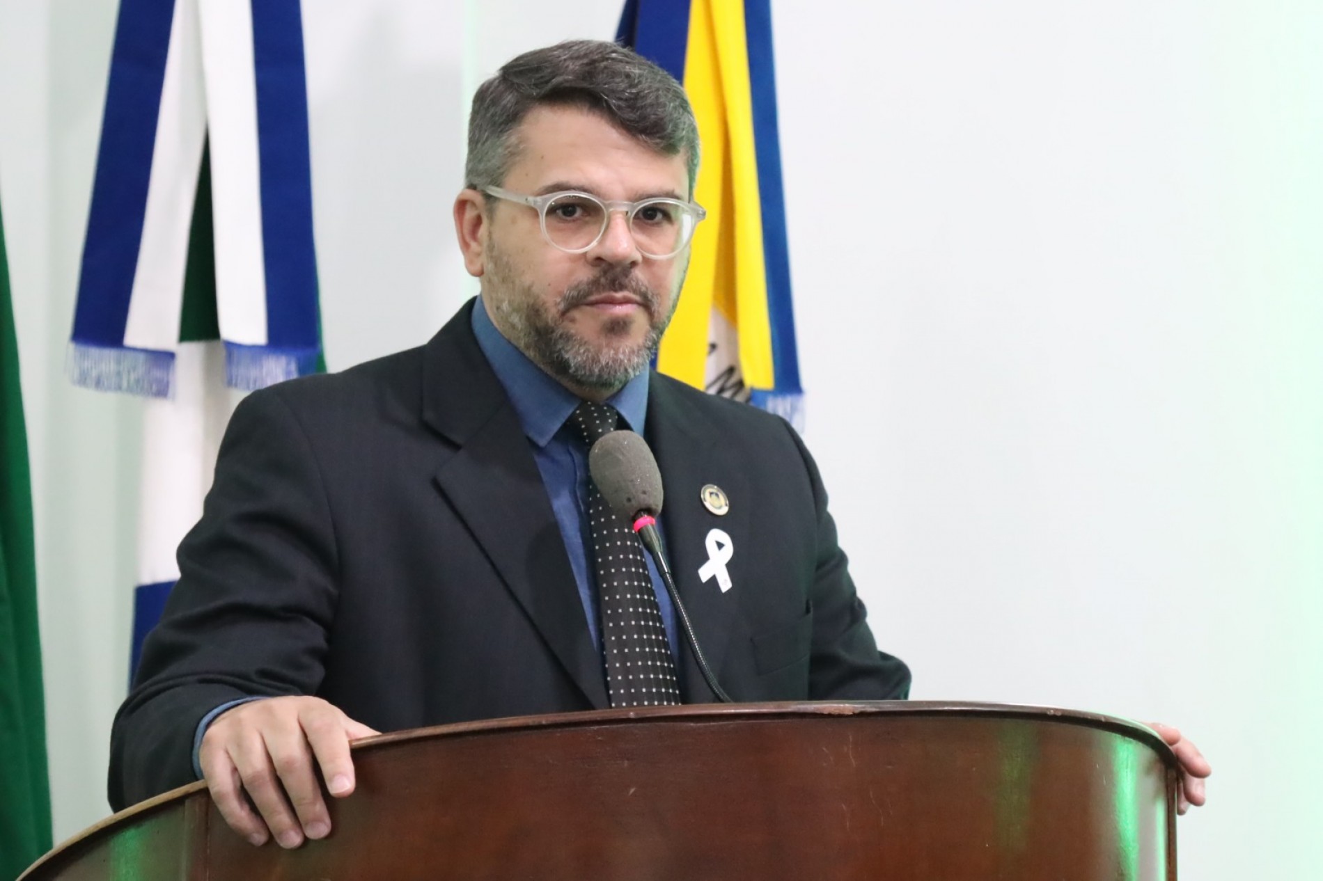 Mauricio pede ampliação de idade para cargos da Polícia Militar e Bombeiros