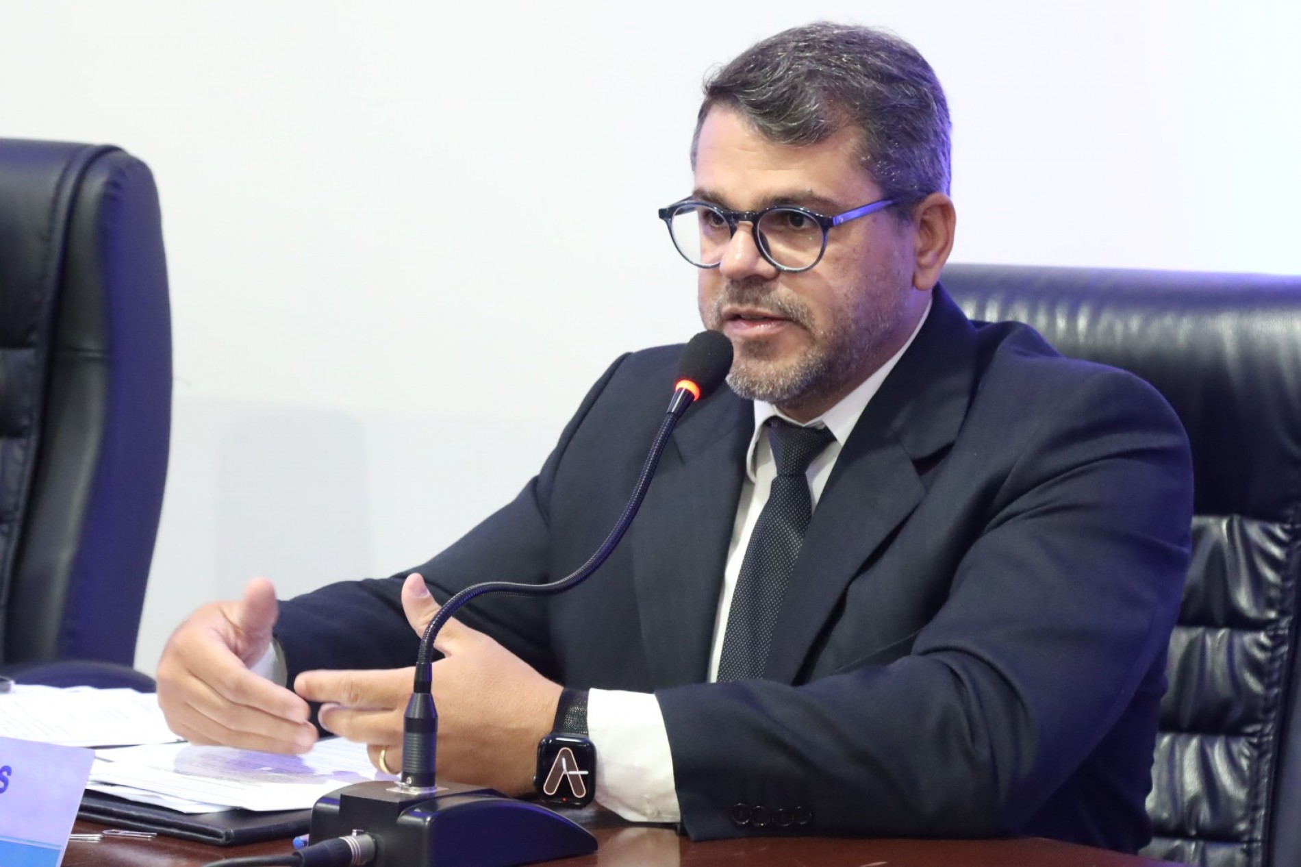 Mauricio pede revitalização na Escola Indígena Tengatuí Marangatu