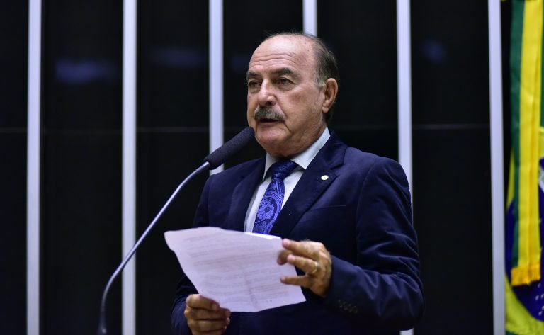 Projeto concede validade indeterminada a laudo médico que atesta diabetes tipo 1