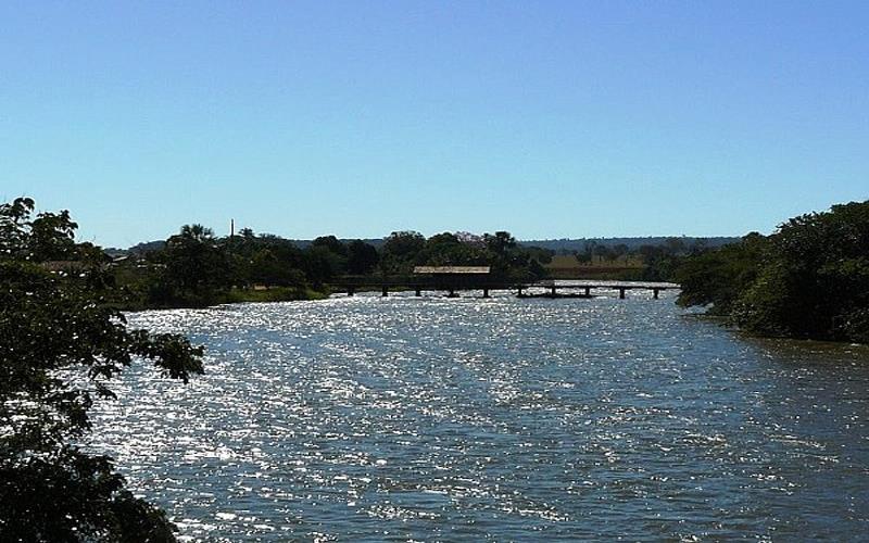 Homem é encontrado decapitado às margens de rio em MS