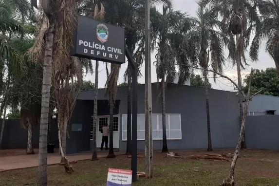 Homem furta veículo durante negociação de venda