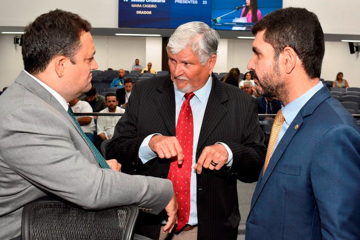 Lei: Proibição da pesca do Dourado é publicada em edição extra do Diário Oficial