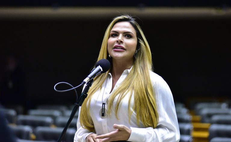 Proposta proíbe esportista condenado por violência contra a mulher de receber Bolsa Atleta