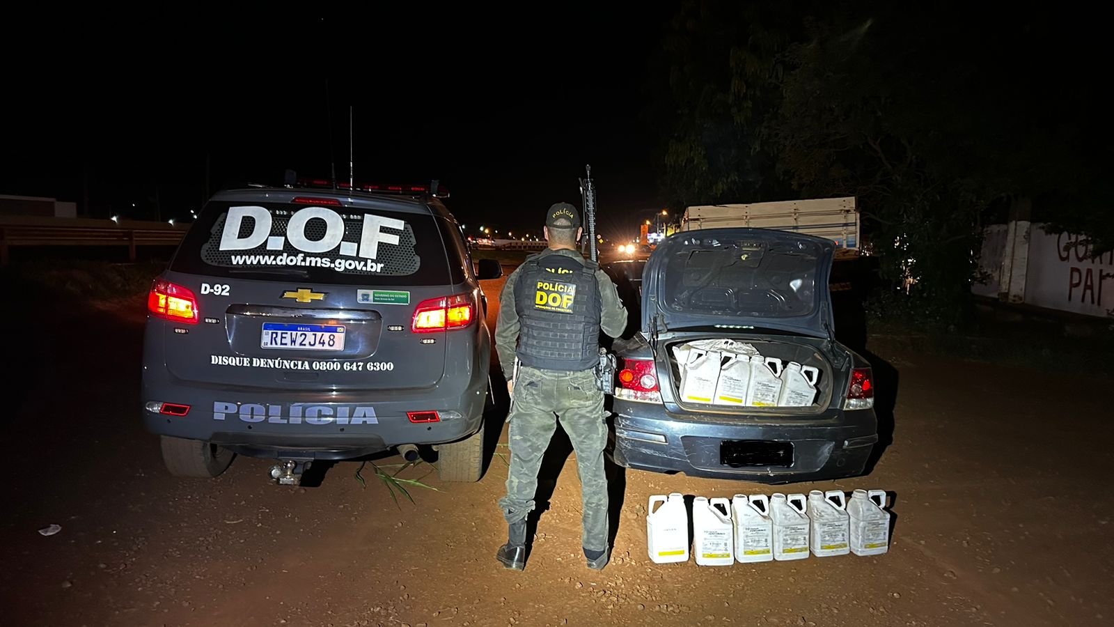 Veículo é apreendido com mais de R$ 640 mil em defensivos agrícolas