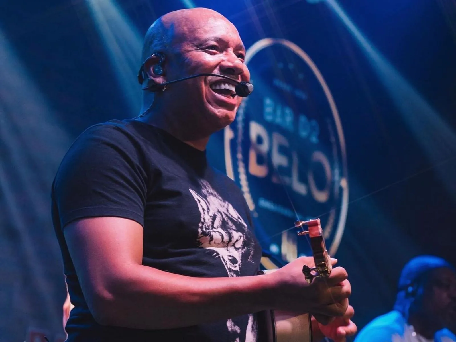 Morre Anderson Leonardo, vocalista do Molejo, vítima de câncer