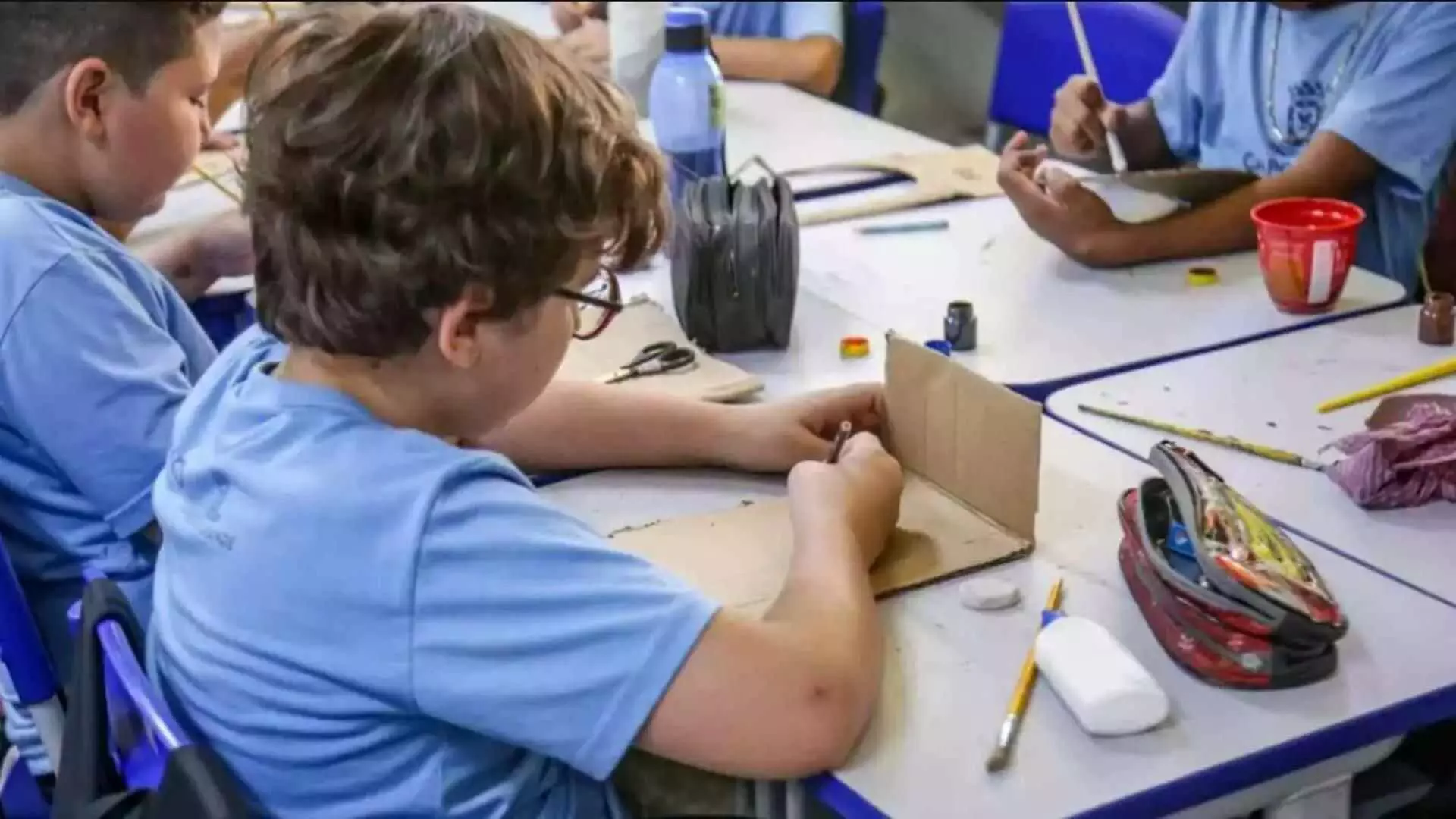 Semed convoca aprovados em seleção para assistente de educação infantil e monitor de alunos