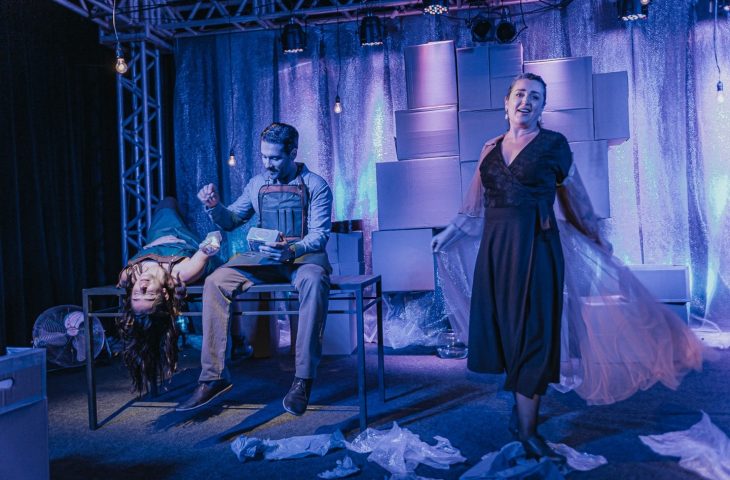 Agendão: fim de semana chega com muito teatro, despedida da Expogrande, musicais e feirinhas