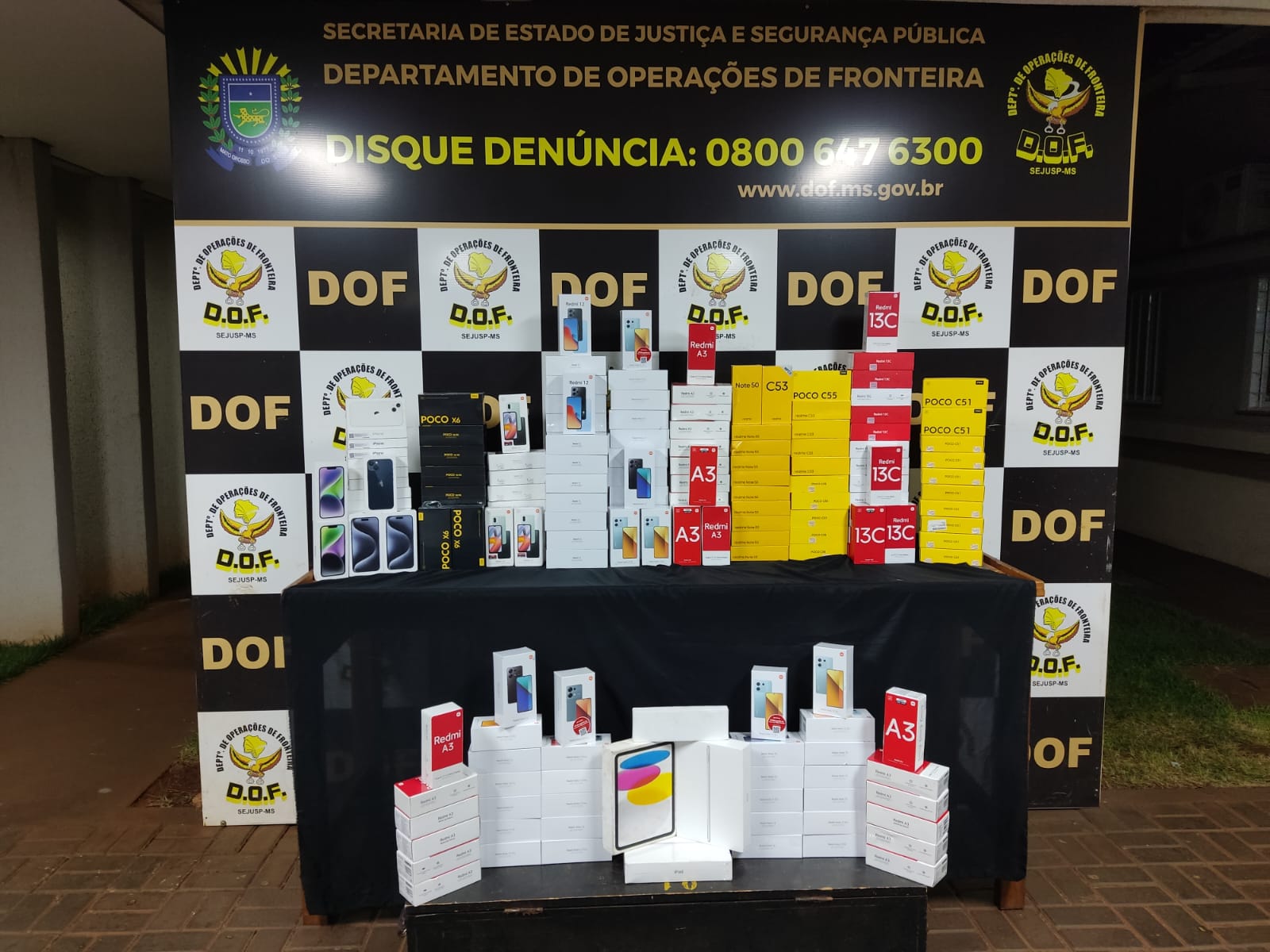 Mais de 400 mil em aparelhos telefônicos são apreendidos pelo DOF