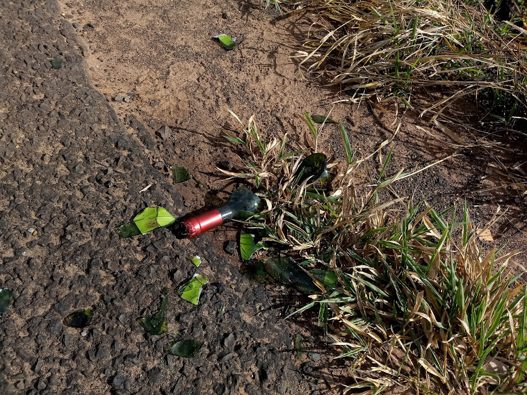 Após filho levar soco em bar, mãe saca canivete, acaba agredida e morre em Amambai