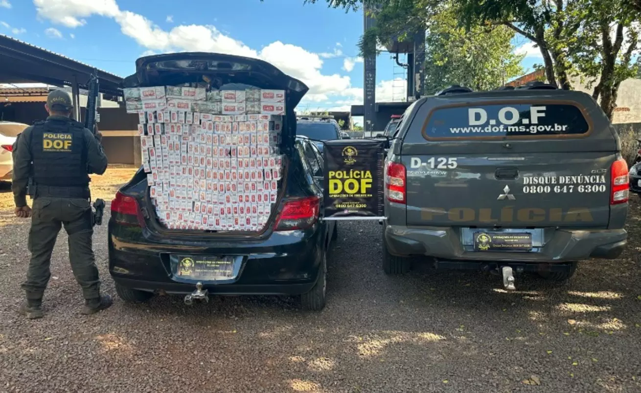 Onix com 400 pacotes de cigarros contrabandeados é apreendido na MS-164