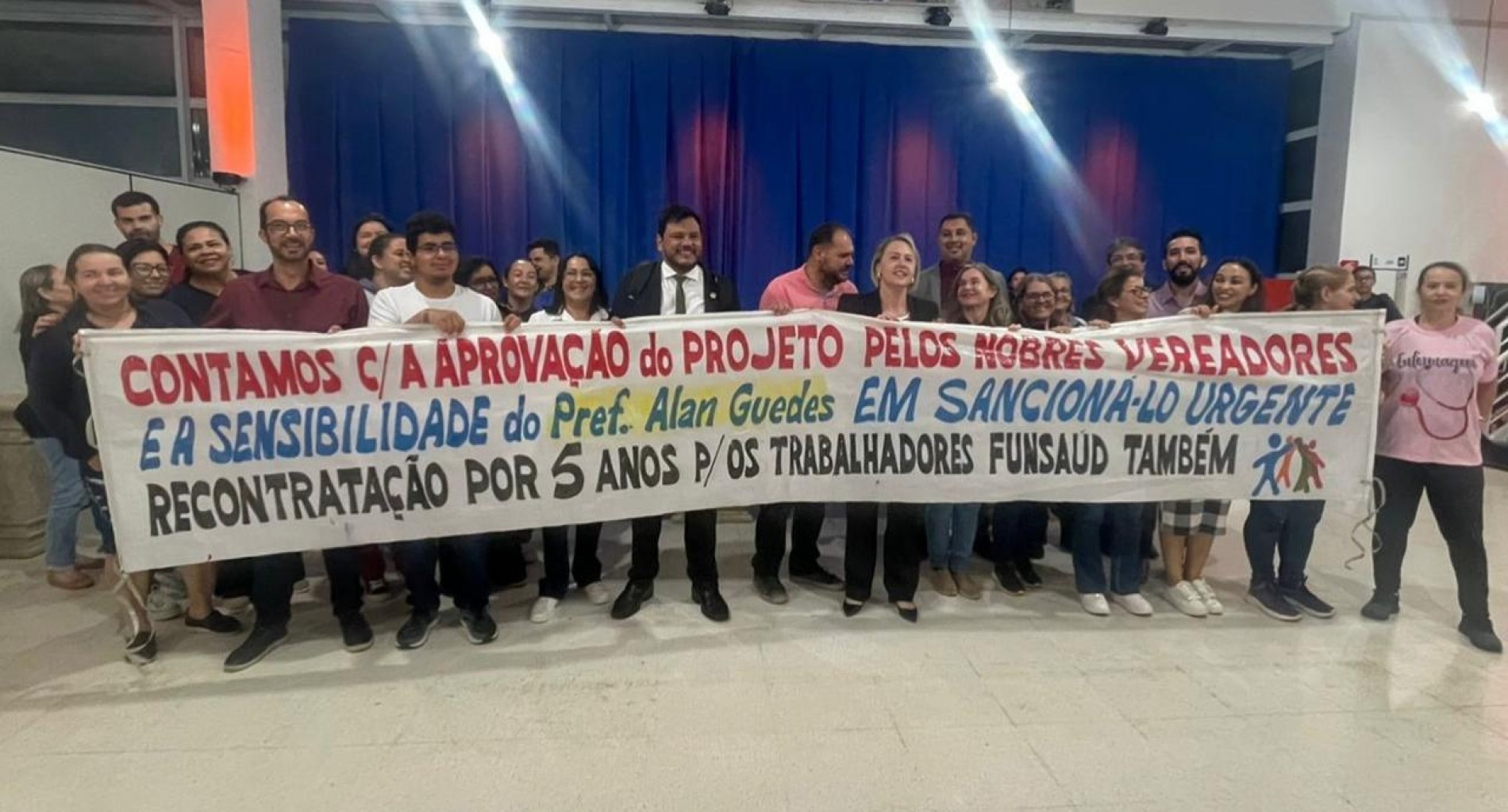 Projeto de Liandra e Marcelo Mourão, aprovado por unanimidade, contempla diversos profissionais da área da saúde