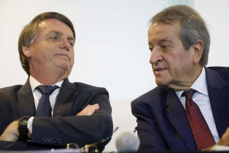 Em nova reviravolta, Bolsonaro cogita abandonar Adriane e indicar vice do MDB