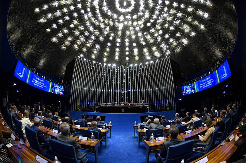 Sessão especial destaca trabalho social da Igreja Fonte da Vida