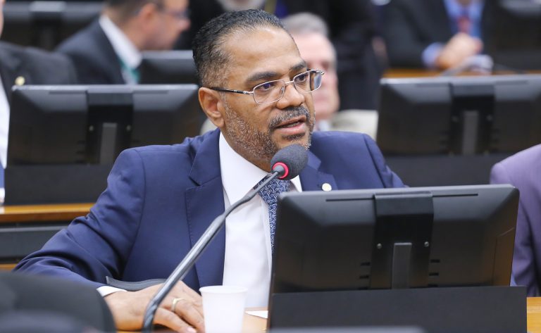 Comissão discute atuação das ouvidorias das agências reguladoras