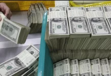 Dólar cai abaixo dos R$5,50 após China anunciar estímulos