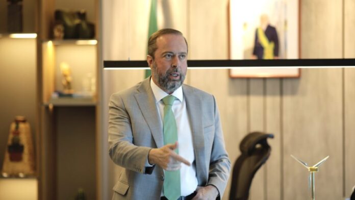 Brasil mantém aposta em novas fronteiras de petróleo, afirma Silveira_66f21de1c59f8.jpeg
