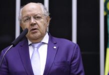 Deputado apresenta projeto para proibir pagamento on-line em bets