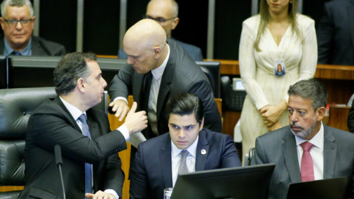 Deputados do PL fazem campanha contra PSD por impeachment de Moraes_66ef79e43d1b3.jpeg
