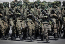 Projeto aumenta punição a militar que atenta contra a democracia