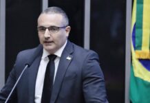 Projeto cria multa para quem carrega e usa drogas em ambientes públicos