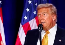 Em evento latino, Trump repete alegação falsa de que imigrantes comem animais de estimação