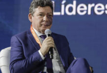 Deputado do PT critica apoio do partido a Maduro: “Constrangedor”