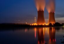 Energia atômica volta com o apoio de big techs, bancos e ONU