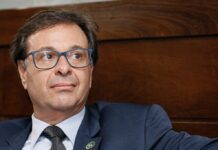 Ex-ministro de Bolsonaro deixa de declarar R$ 3 milhões em gado ao TSE, diz site