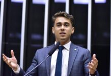 Nikolas faz discurso para Marina e fala em contradições da ministra