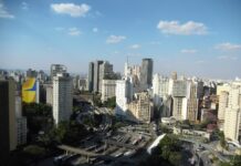 PSB paulista libera eleitores, mas recomenda voto em Boulos