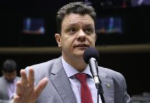 PT na Câmara tende a apoiar Motta, mas decisão será pós-2º turno