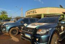 Força-tarefa cumpre mandados em hotel que armazenava produtos contrabandeados em Dourados