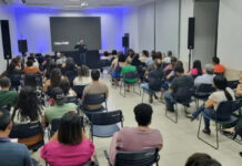 SebraeJor inspira profissionais da imprensa com palestra de Chico Felitti