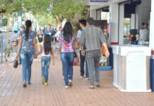 Veja o que abre e o que fecha no feriadão em Dourados