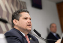 Alcolumbre diz que Ibama boicota o Brasil com Margem Equatorial