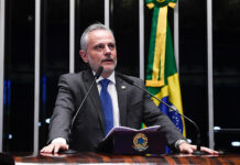 Beto Martins se despede do Senado