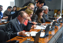 CE debaterá ‘viés político e ideológico’ contra agronegócio em livros didáticos