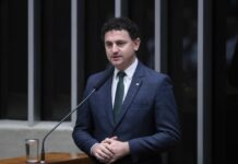 Comissão aprova projeto que direciona saldo remanescente do PIS/Pasep para seguro rural