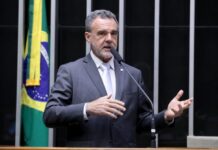Comissão aprova projeto que exige distância mínima entre moradia de trabalhador rural e depósito de defensivos agrícolas