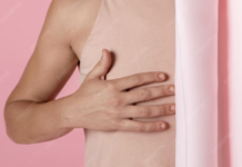 Médicos desenvolvem exame de câncer de mama com IA em smartphones