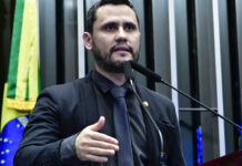 Projeto aumenta pena para crime relacionado a pornografia infantil