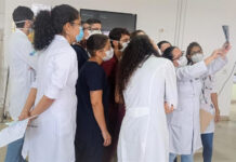 Proposta pune universidades que violarem Lei do Ato Médico