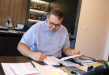 Prefeito Alan Guedes exonera secretariado e comissionados